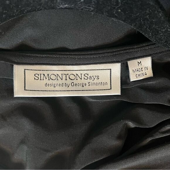 SIMONTON Says By George SIMONTON Black sleeveless Blouse wth Front Ruffle Size M - Picture 5 of 7